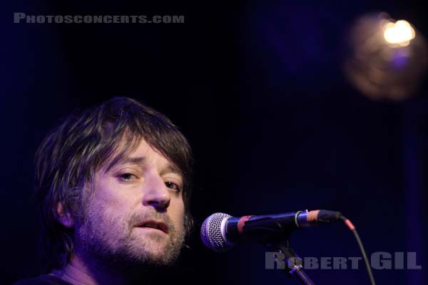 KING CREOSOTE - 2012-12-15 - PARIS - La Fleche d'Or - 